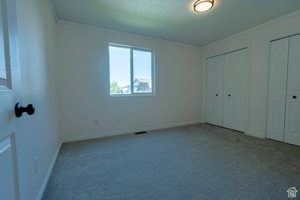 984 S 925 W Woods Cross, UT 84087