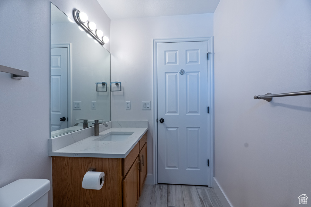 984 S 925 W Woods Cross, UT 84087