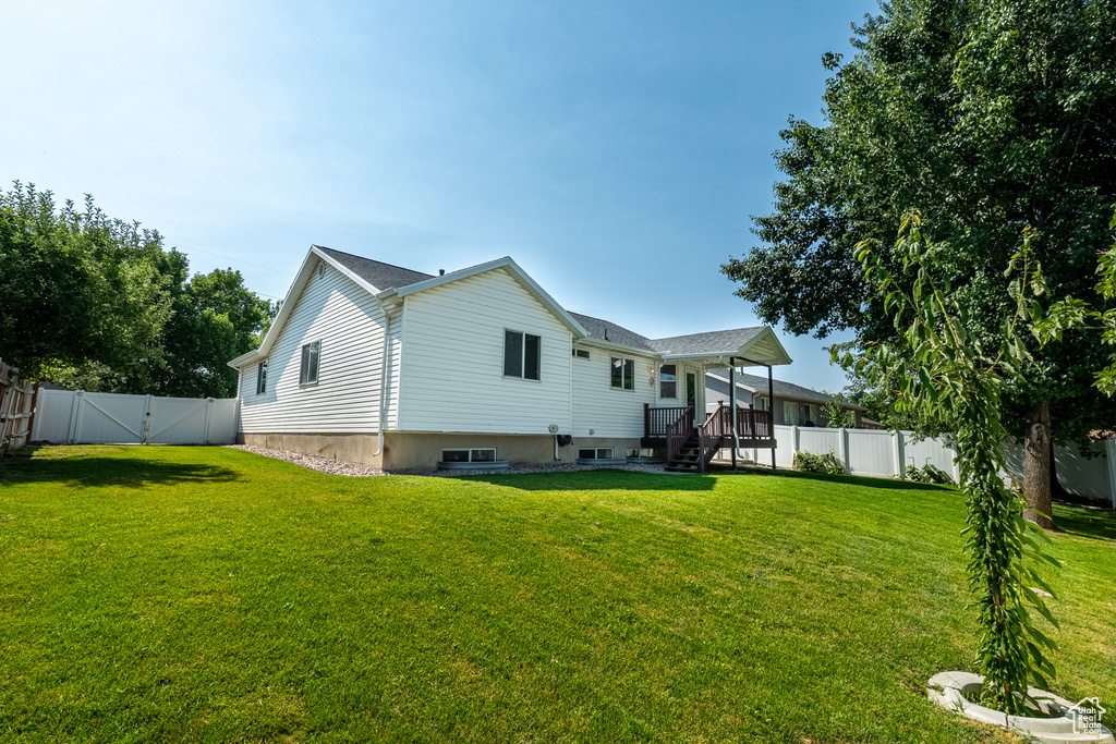 984 S 925 W Woods Cross, UT 84087