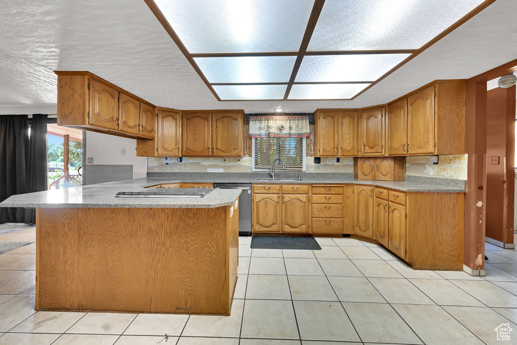 5577 W 4000 S Hooper, UT 84315