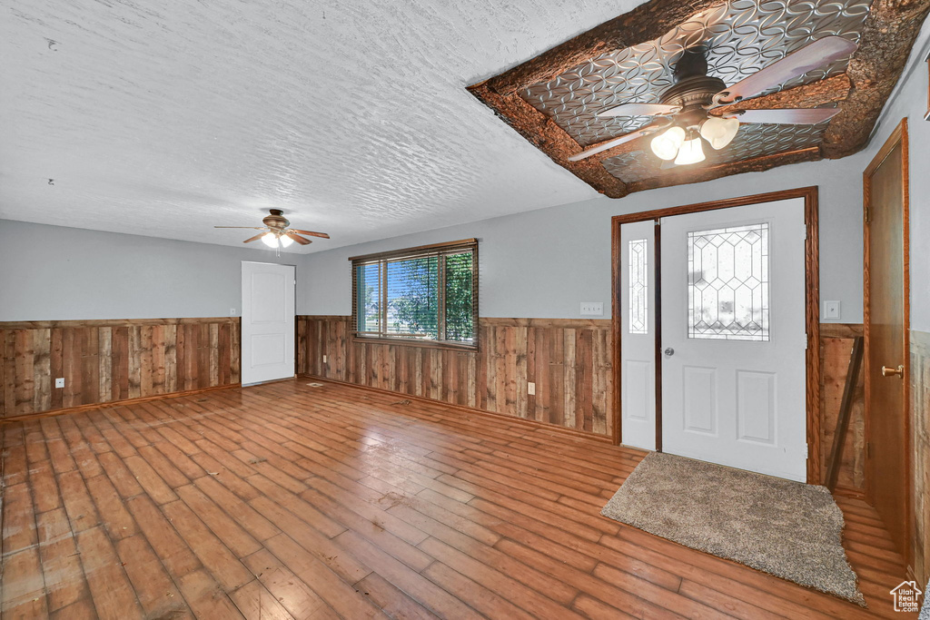5577 W 4000 S Hooper, UT 84315