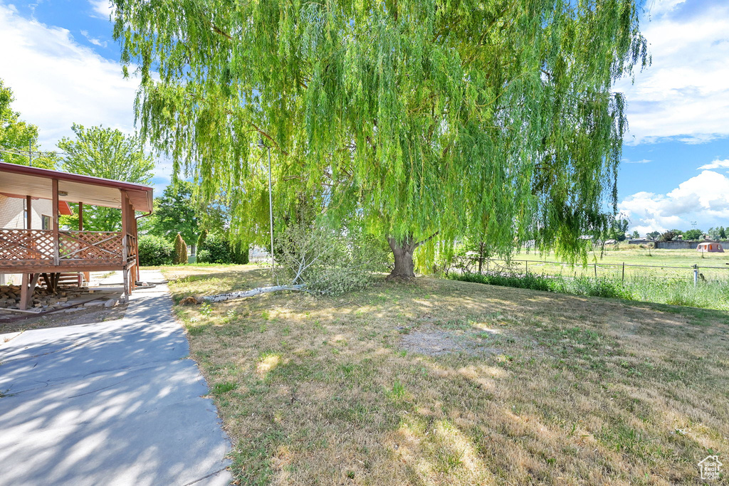 5577 W 4000 S Hooper, UT 84315