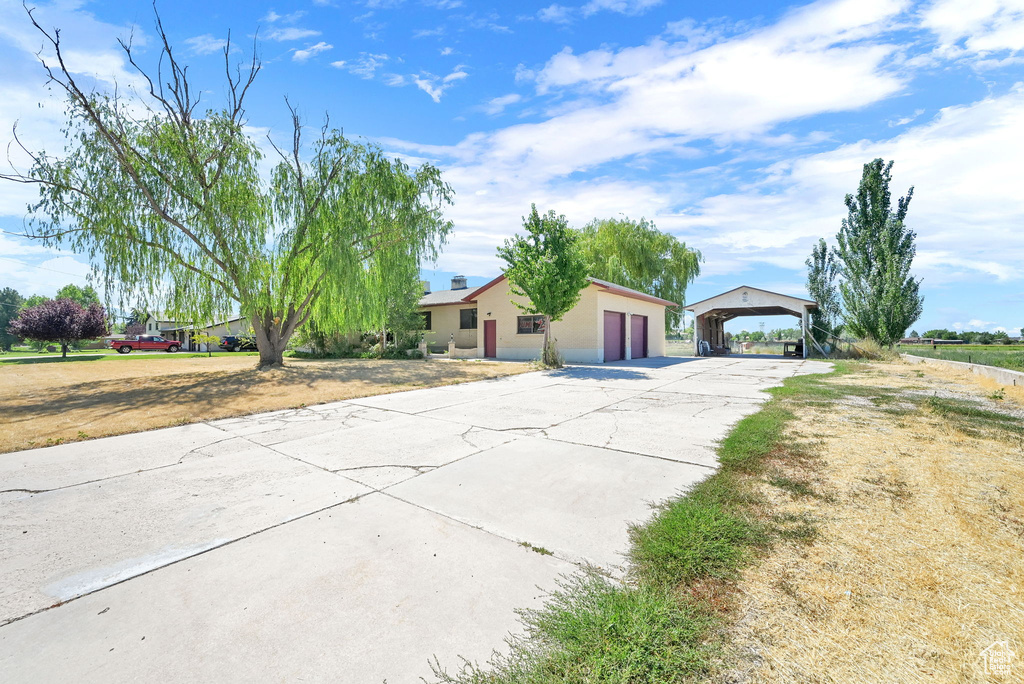5577 W 4000 S Hooper, UT 84315