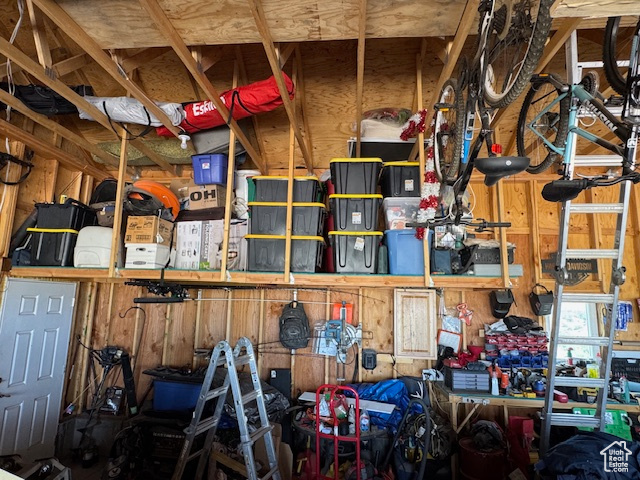 4058 E 5000 S Vernal, UT 84078