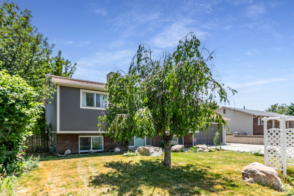 4287 W STRATUS Kearns, UT 84118