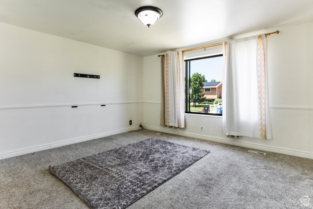 4287 W STRATUS Kearns, UT 84118