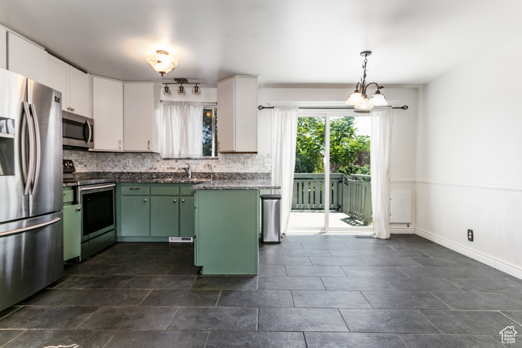 4287 W STRATUS Kearns, UT 84118