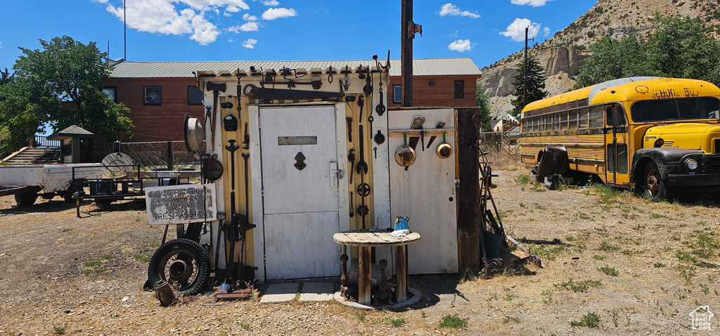 441 E 6050 N Kenilworth, UT 84529