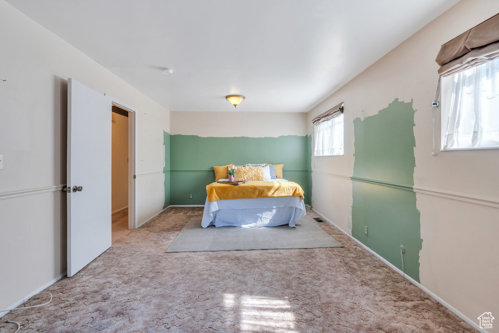 2446 E CREEK RD Sandy, UT 84093