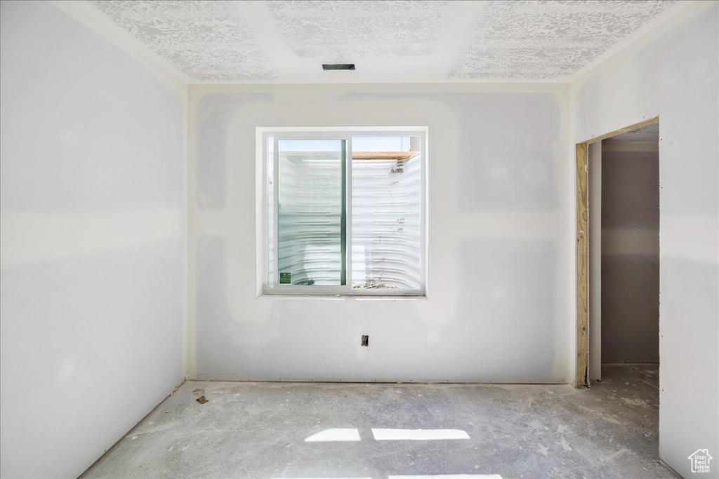 592 W KENNARD LN #212 Farmington, UT 84025