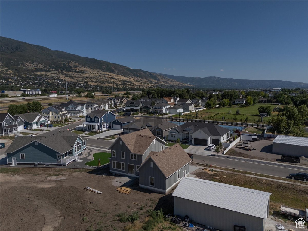 592 W KENNARD LN #212 Farmington, UT 84025