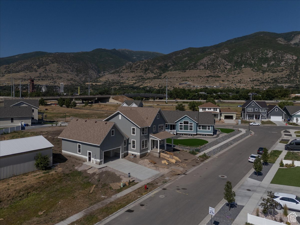 592 W KENNARD LN #212 Farmington, UT 84025