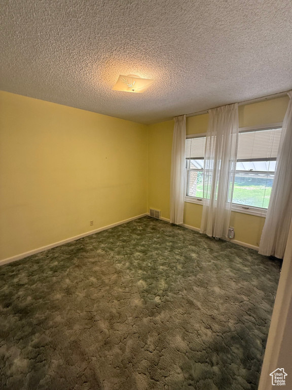 5166 S 2150 W Roy, UT 84067