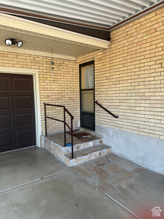 5166 S 2150 W Roy, UT 84067