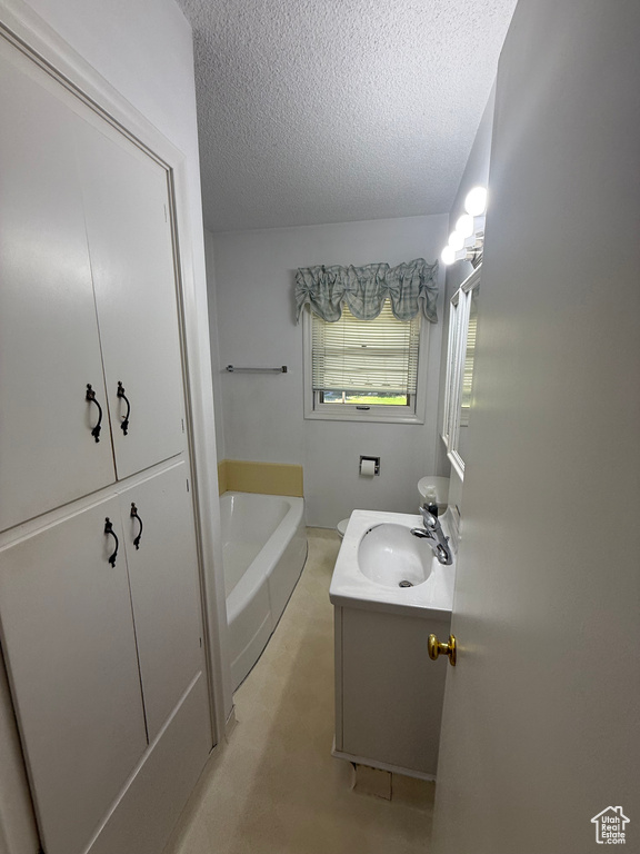 5166 S 2150 W Roy, UT 84067