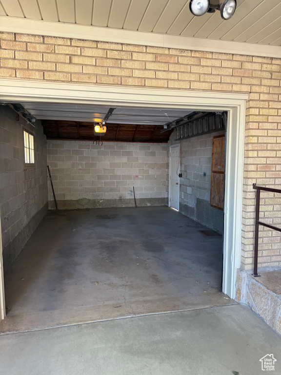 5166 S 2150 W Roy, UT 84067