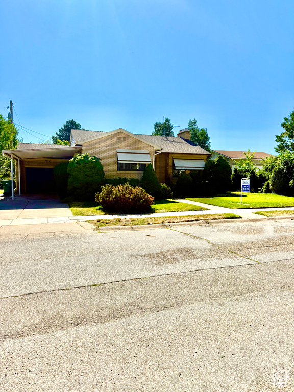 5166 S 2150 W Roy, UT 84067