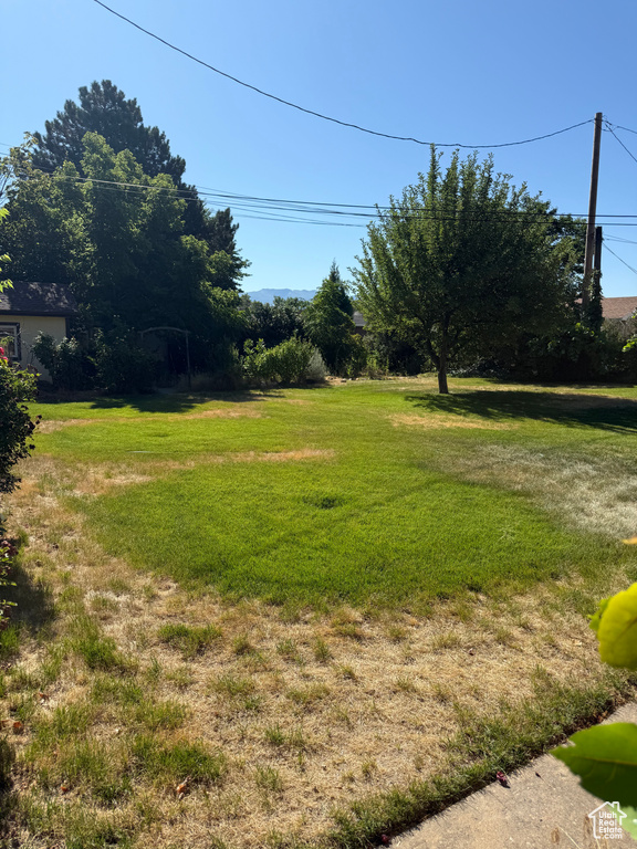5166 S 2150 W Roy, UT 84067