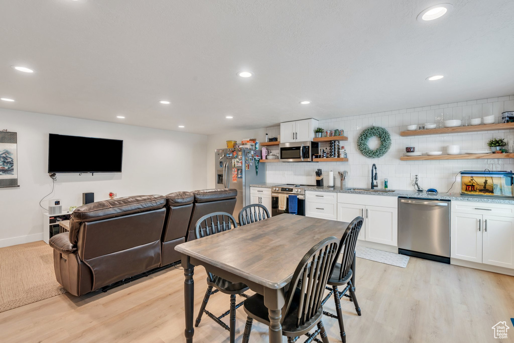 7194 N CLEAR MEADOW WAY Eagle Mountain, UT 84005