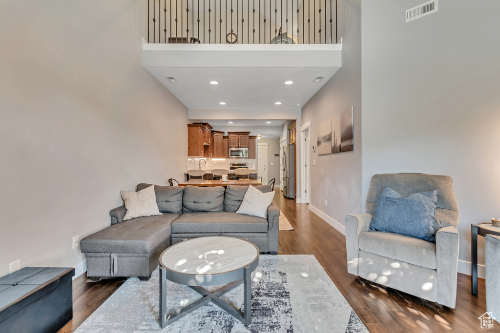 7162 S BEAMON ST West Jordan, UT 84084