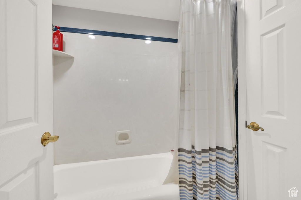 1569 TROON CIR Syracuse, UT 84075