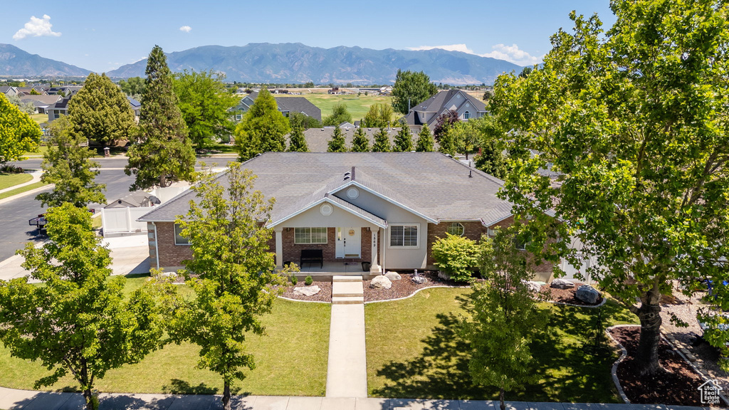1569 TROON CIR Syracuse, UT 84075