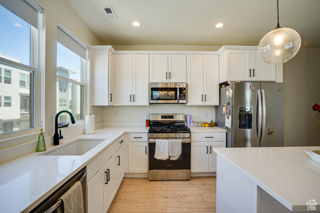 604 N SEGO WAY #207 Farmington, UT 84025