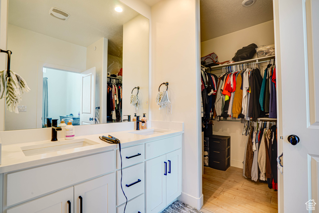 604 N SEGO WAY #207 Farmington, UT 84025