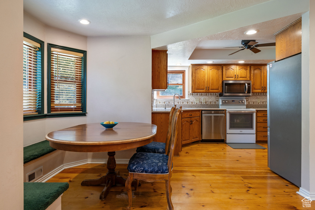 610 S MAPLE DR Woodland Hills, UT 84653