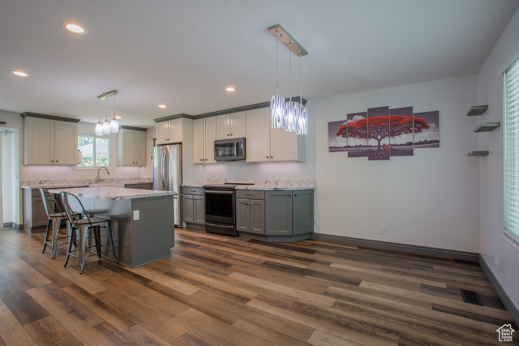 5183 W CADENZA DR West Jordan, UT 84081