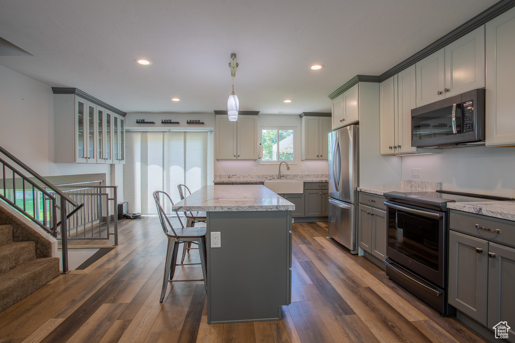5183 W CADENZA DR West Jordan, UT 84081