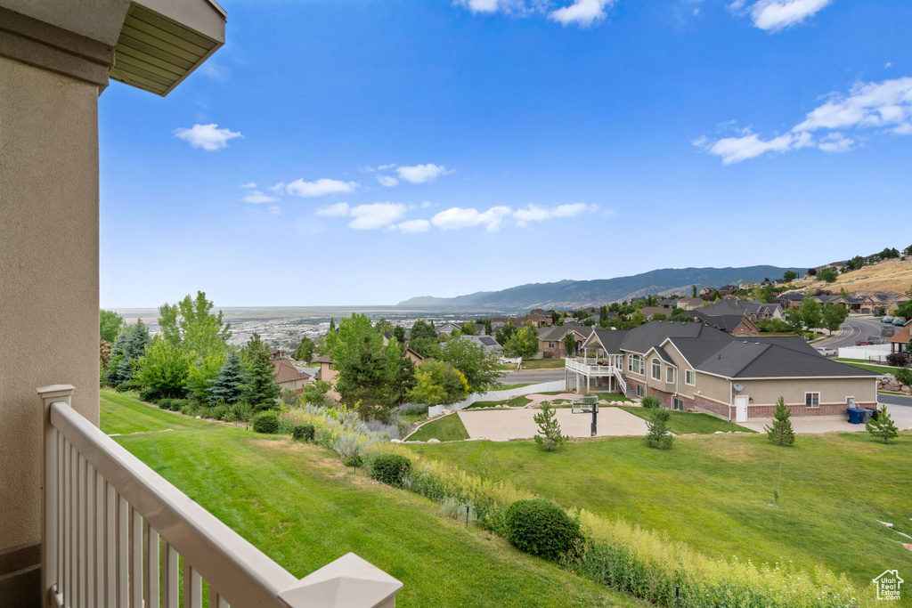 311 E EDGEMONT DR North Salt Lake, UT 84054