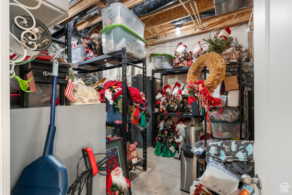 311 E EDGEMONT DR North Salt Lake, UT 84054