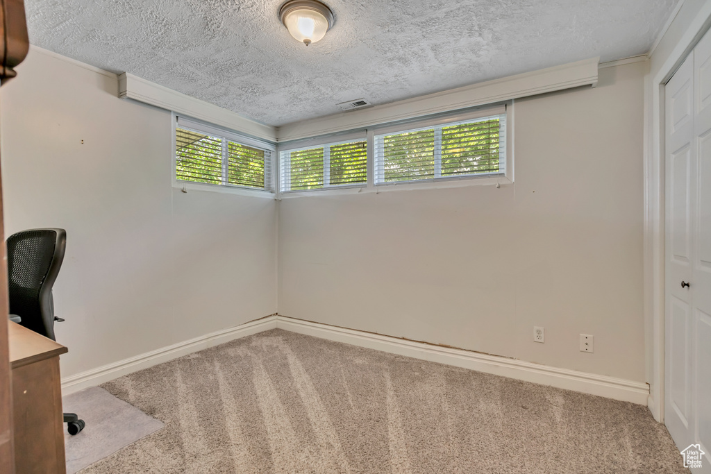 1517 S 700 W Woods Cross, UT 84087