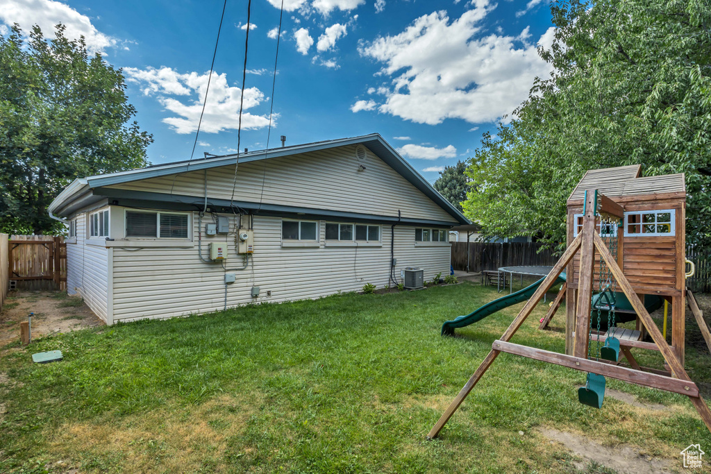 1517 S 700 W Woods Cross, UT 84087