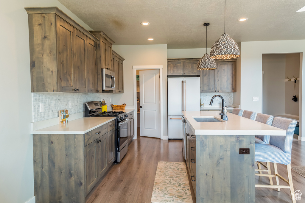 69 W 2200 S Kaysville, UT 84037