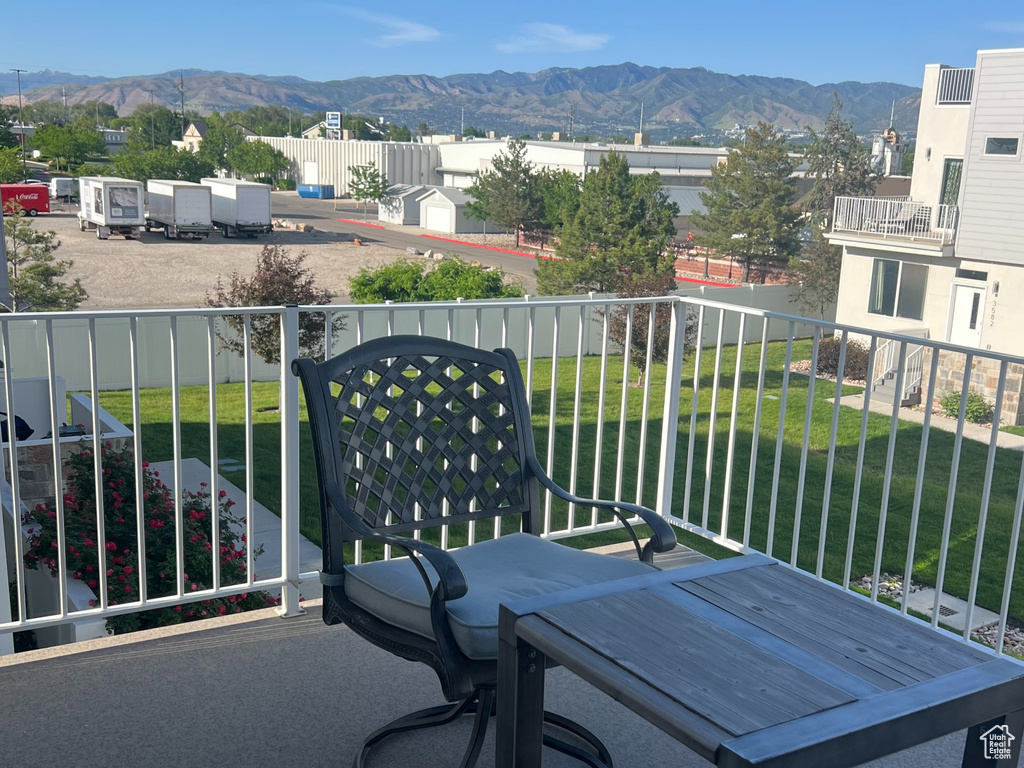 3589 S XENON DR West Valley City, UT 84119