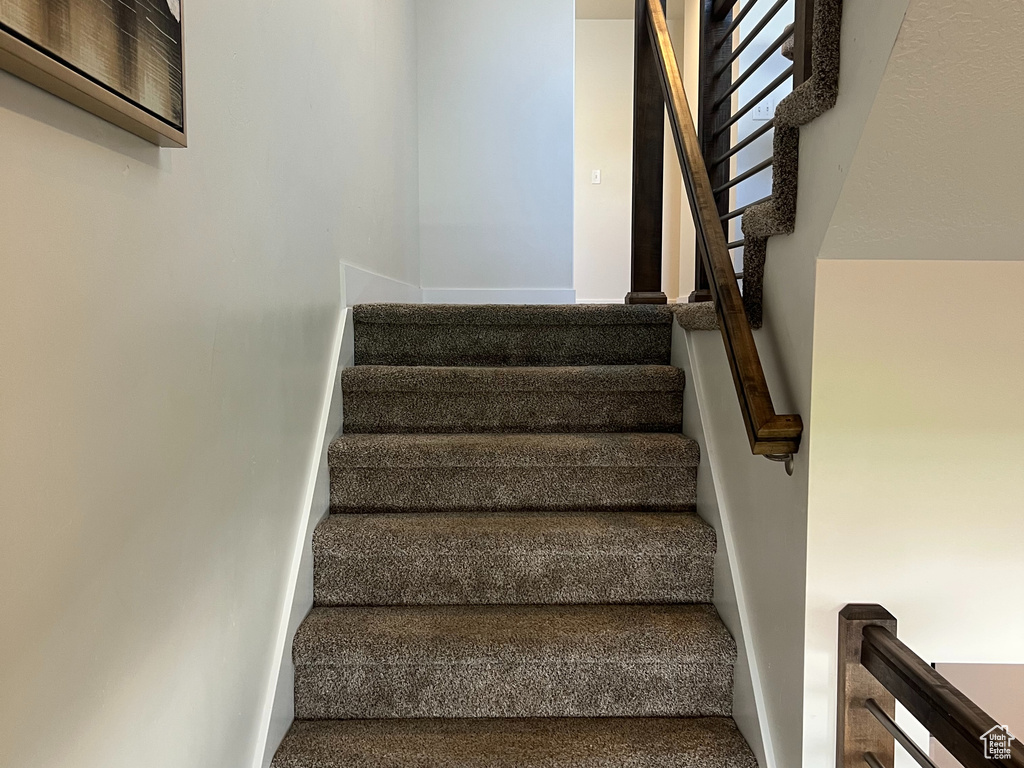 3589 S XENON DR West Valley City, UT 84119