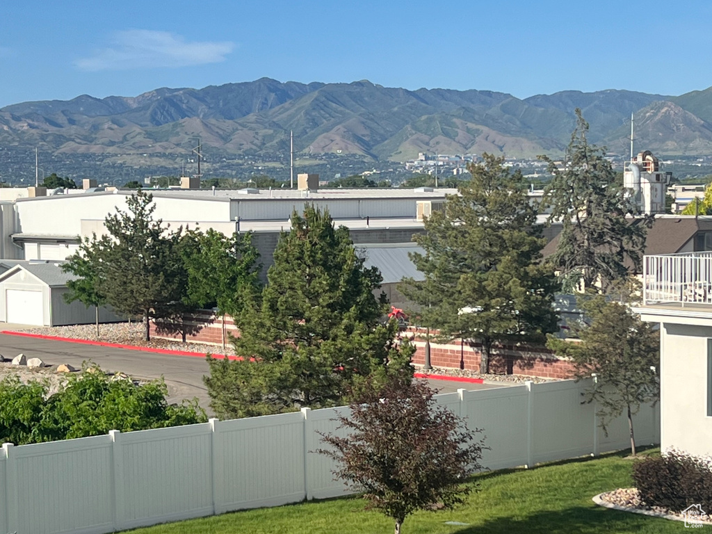 3589 S XENON DR West Valley City, UT 84119