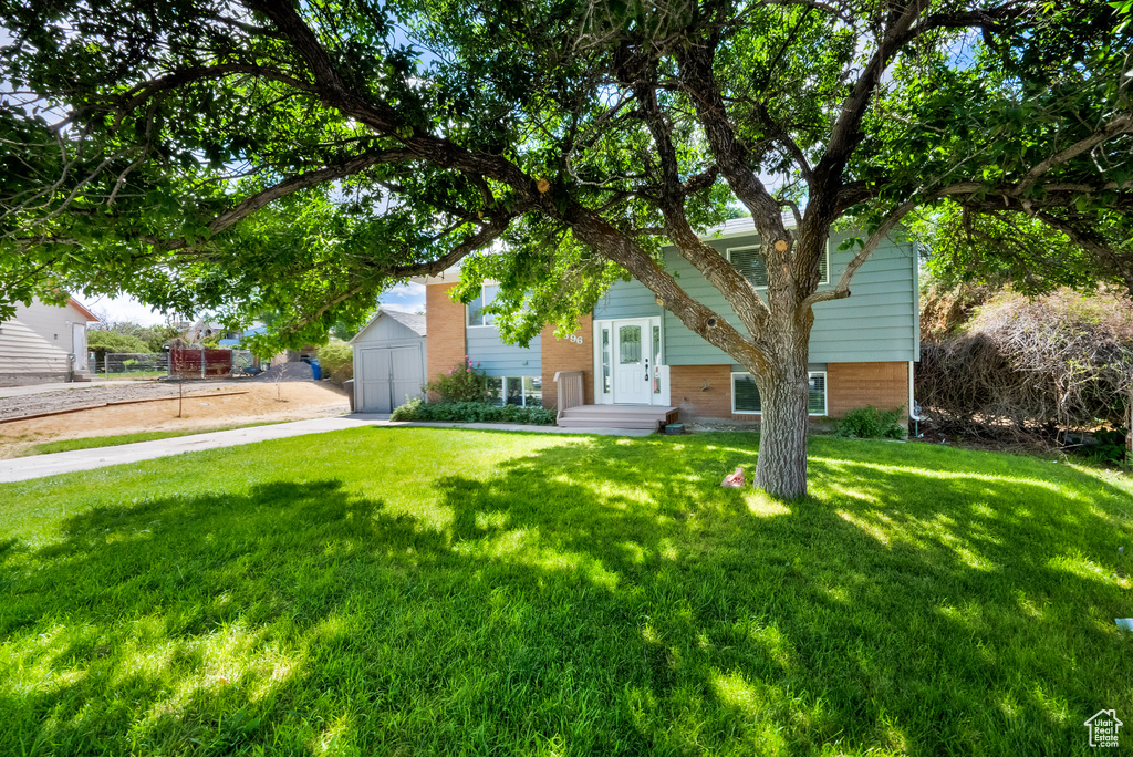 7396 W CANDIS CIR Magna, UT 84044
