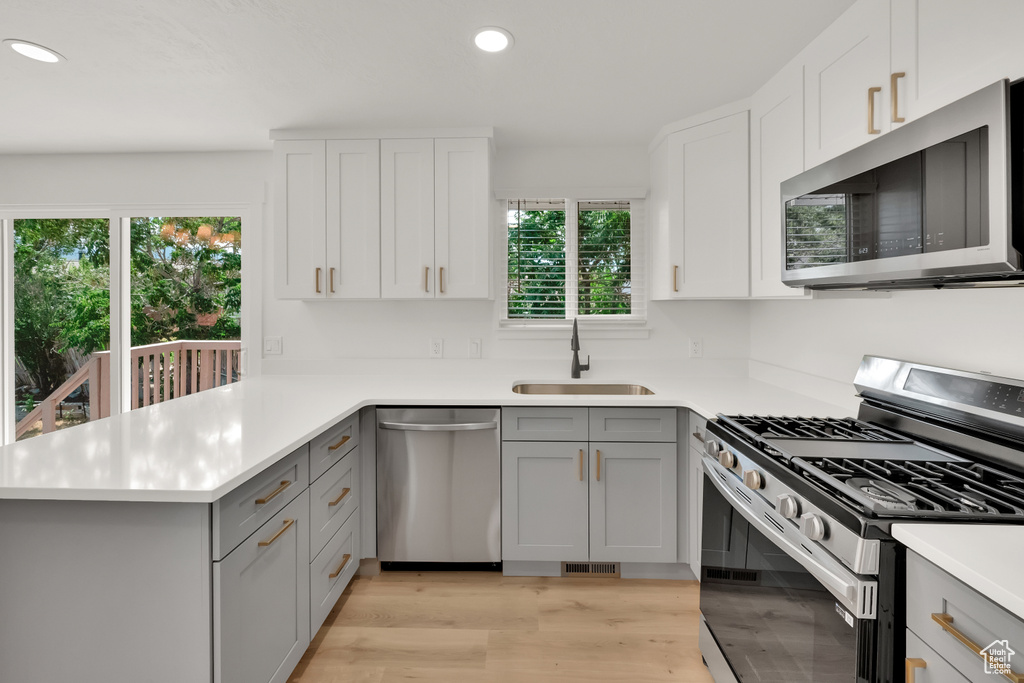 7396 W CANDIS CIR Magna, UT 84044