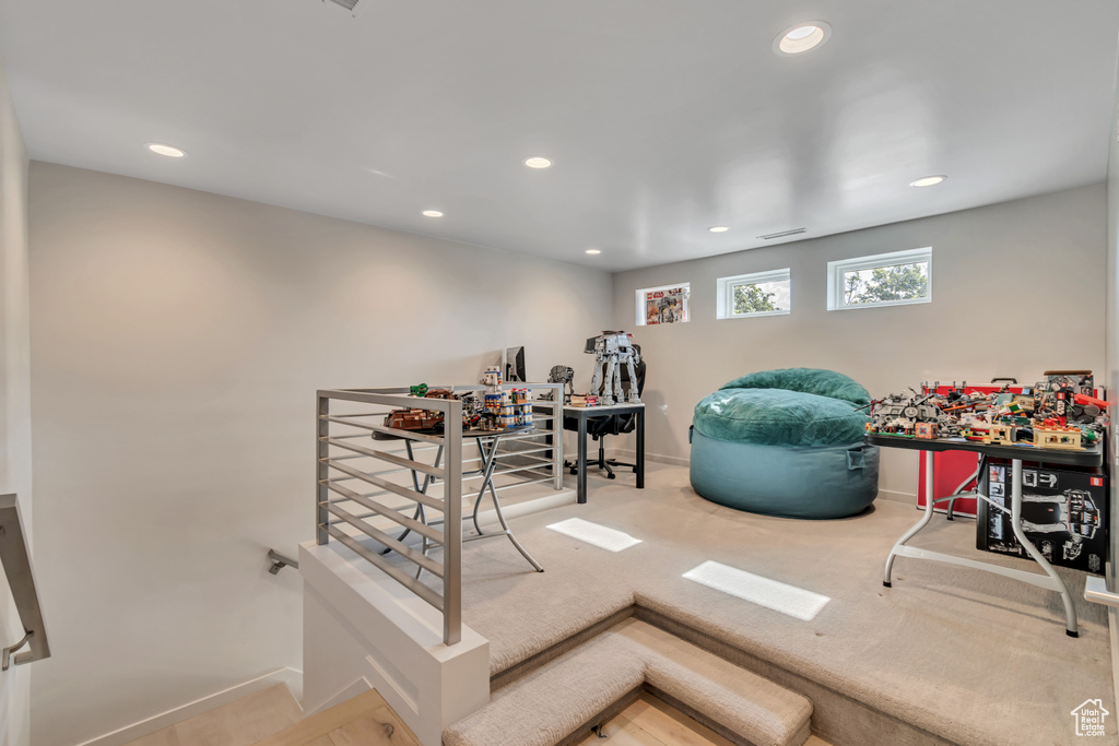 22 S SUNWOOD LN Sandy, UT 84092