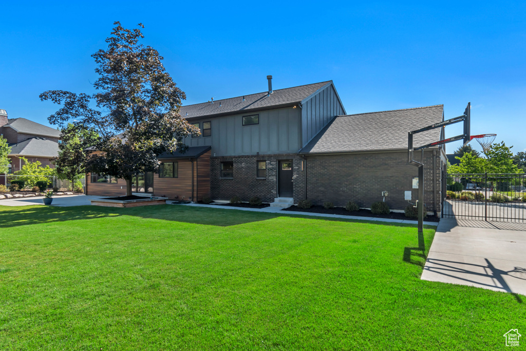22 S SUNWOOD LN Sandy, UT 84092