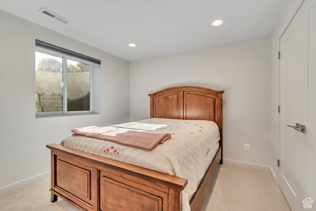 22 S SUNWOOD LN Sandy, UT 84092