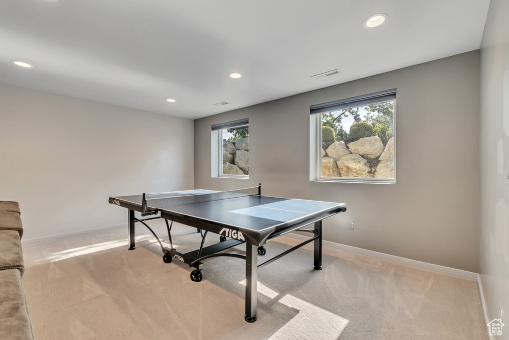 22 S SUNWOOD LN Sandy, UT 84092