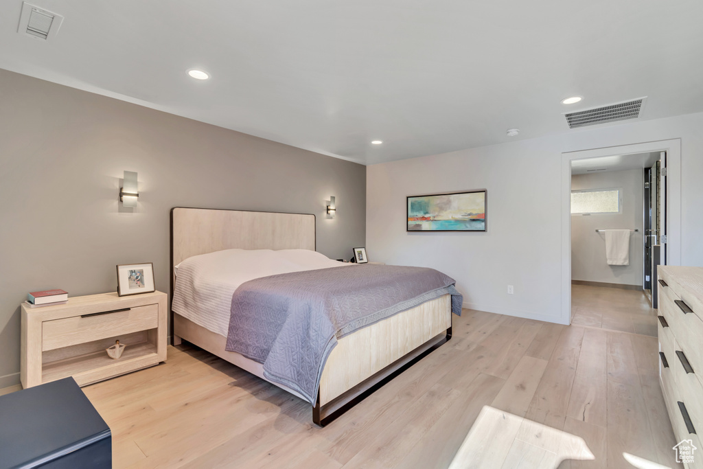 22 S SUNWOOD LN Sandy, UT 84092