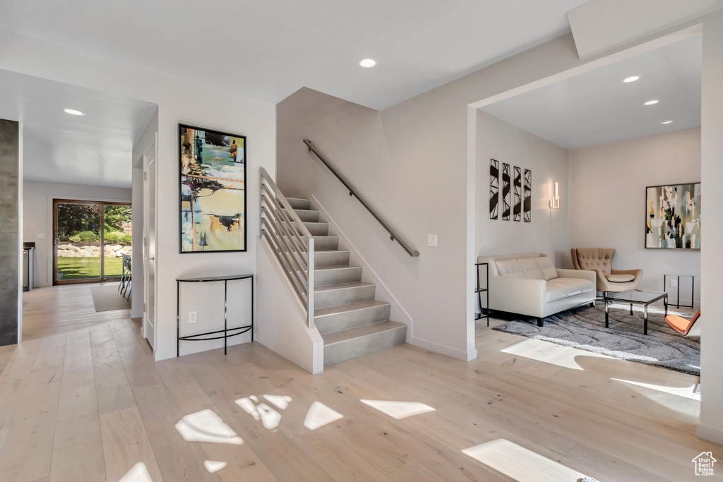 22 S SUNWOOD LN Sandy, UT 84092