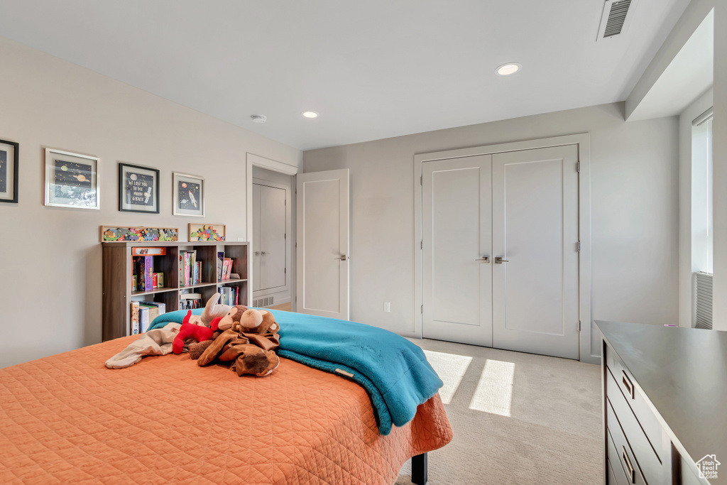 22 S SUNWOOD LN Sandy, UT 84092