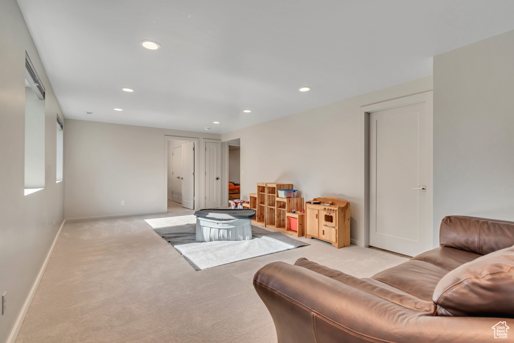 22 S SUNWOOD LN Sandy, UT 84092