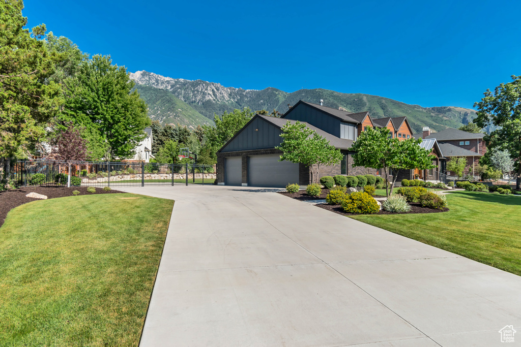 22 S SUNWOOD LN Sandy, UT 84092